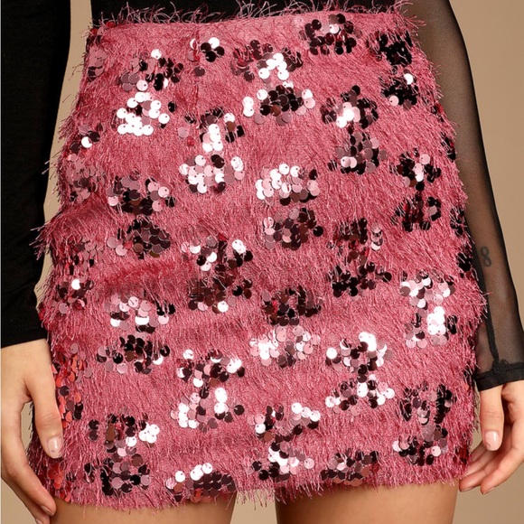 LULUS sequin fringe mini skirt Great for TS The Eras Tour!! - Picture 1 of 4